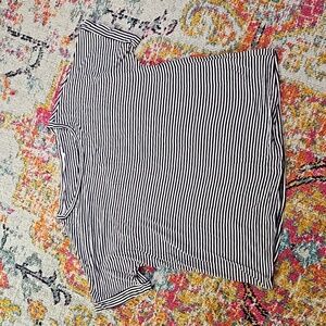 Women's stripe shirt